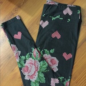 Valentines leggings